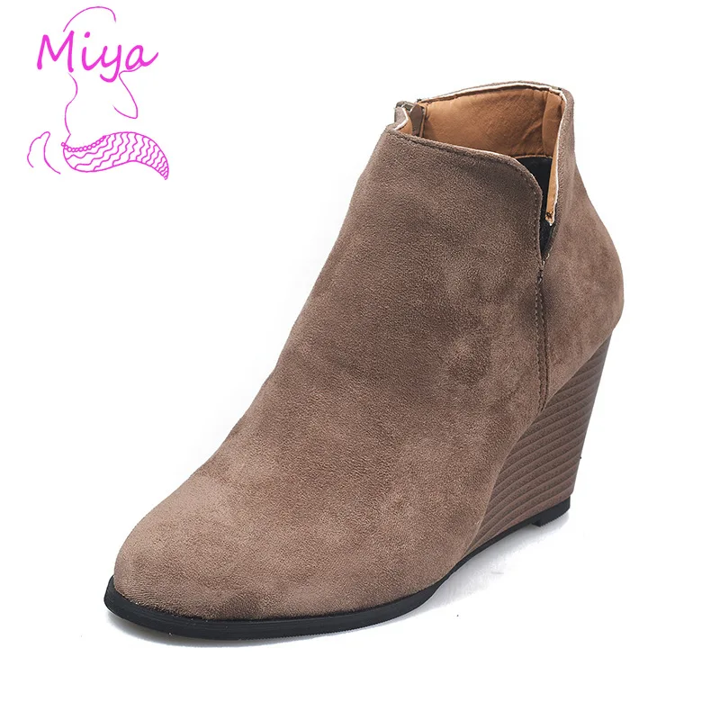 Hot Sale High Quality Fall Winter Wedge High Heel Ankle Boots for Women Suede Leather Zipper Fly Short Boots Ladies Wholesale
