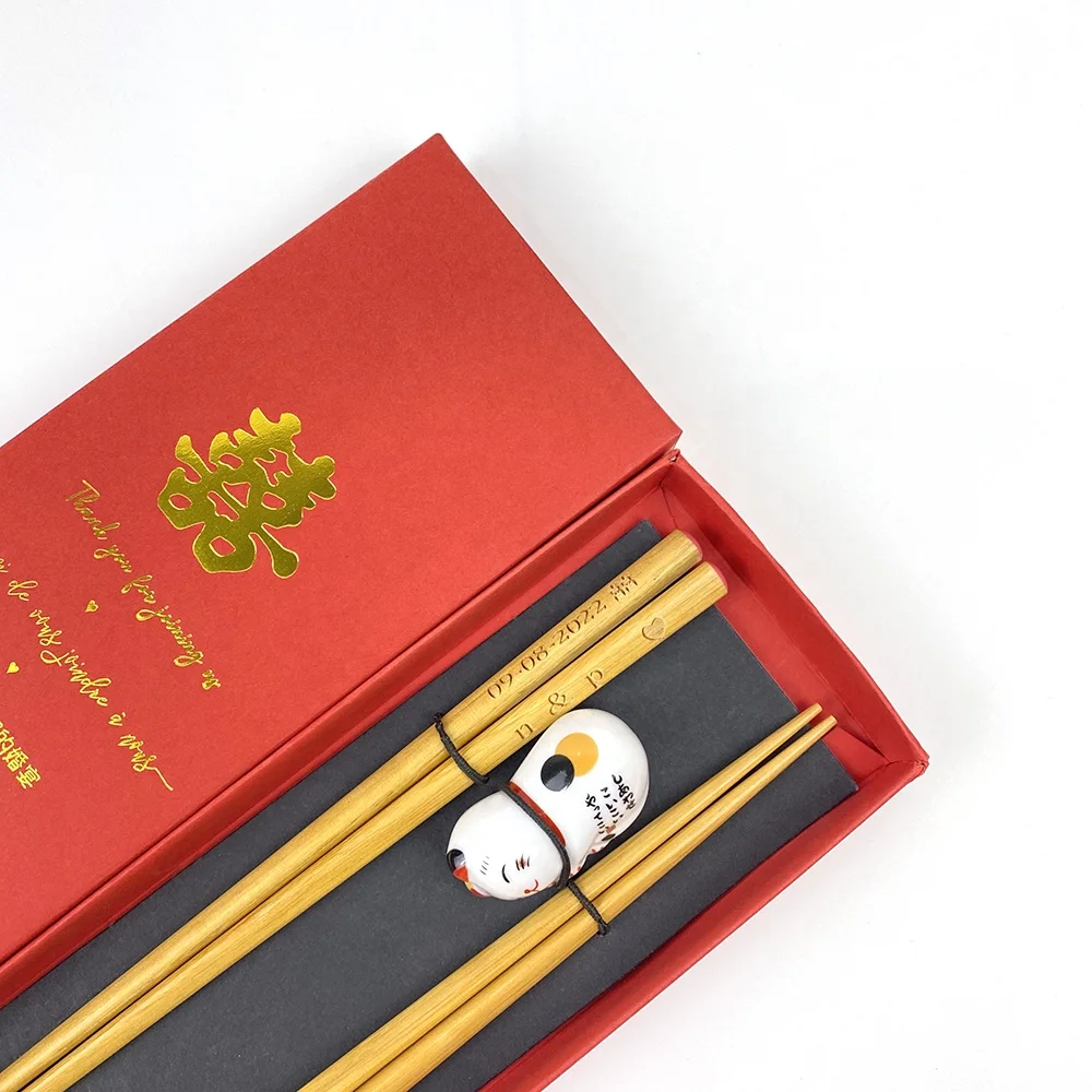 Classic High Quality sushi chopsticks Yellow Rose wood chopsticks with lucky cat holders wedding party Souvenir Set