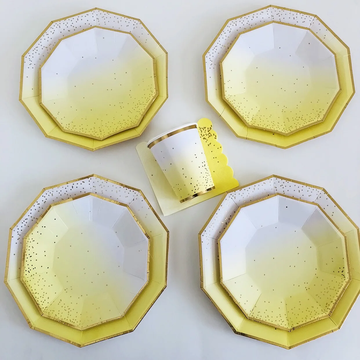 New Gold Rim Design Disposable Paper Tray Dinnerware Custom Style Gradient Color Paper Tray Four-Piece Set