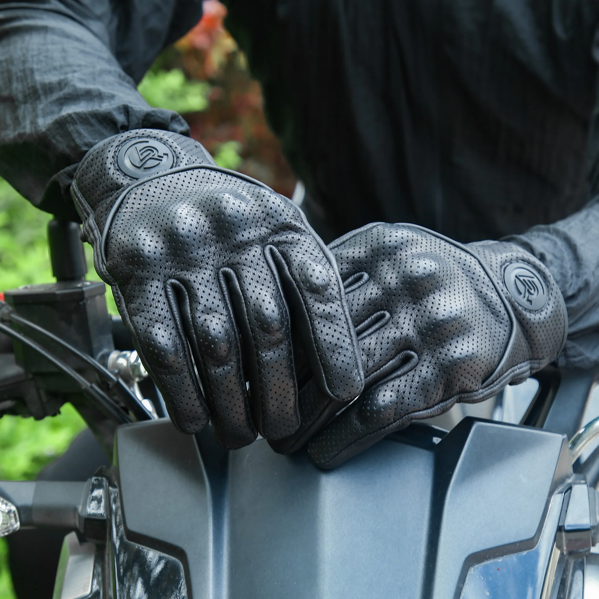 2022 Factory Full Finger Hand mittens for Bike Riding Motor Bike Racing mittens Motorcycle Leather mittens