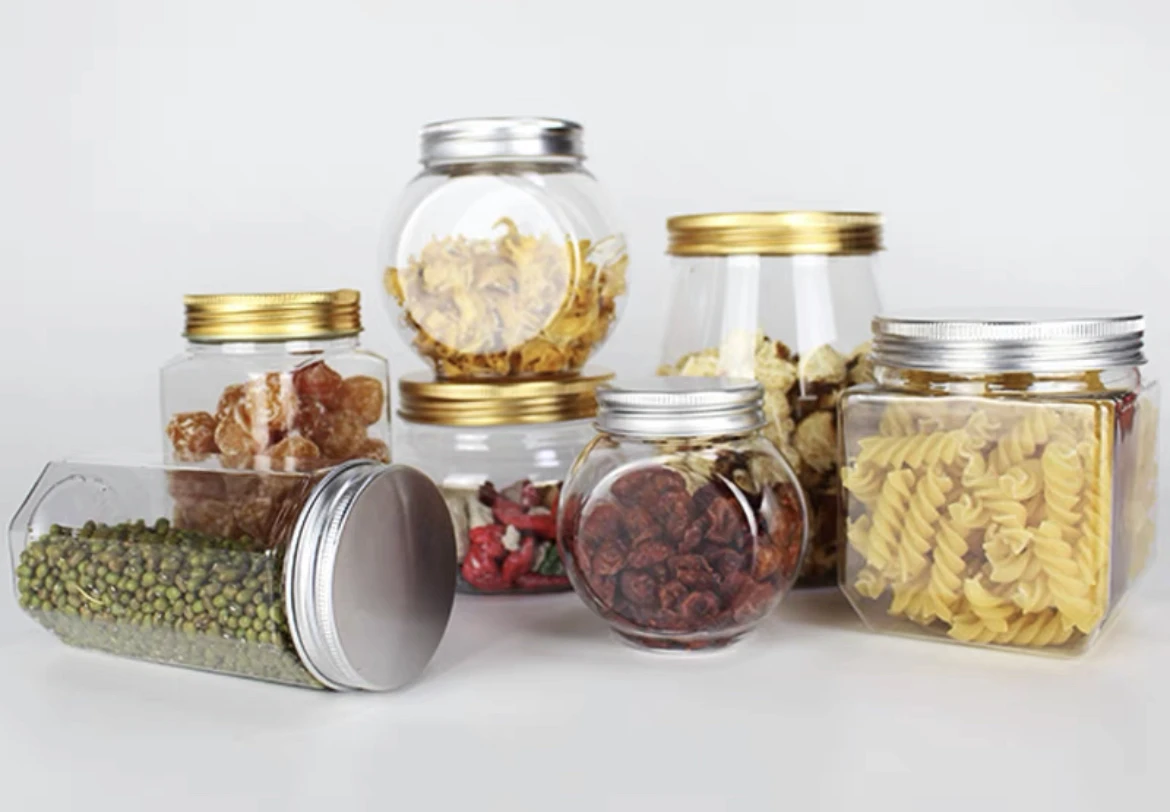 Square PET Plastic Jar Food Grade for Packaging Snacks Candies Chocolates Jellies Nuts Cashews Almonds Pecans Screw Cap Sealing