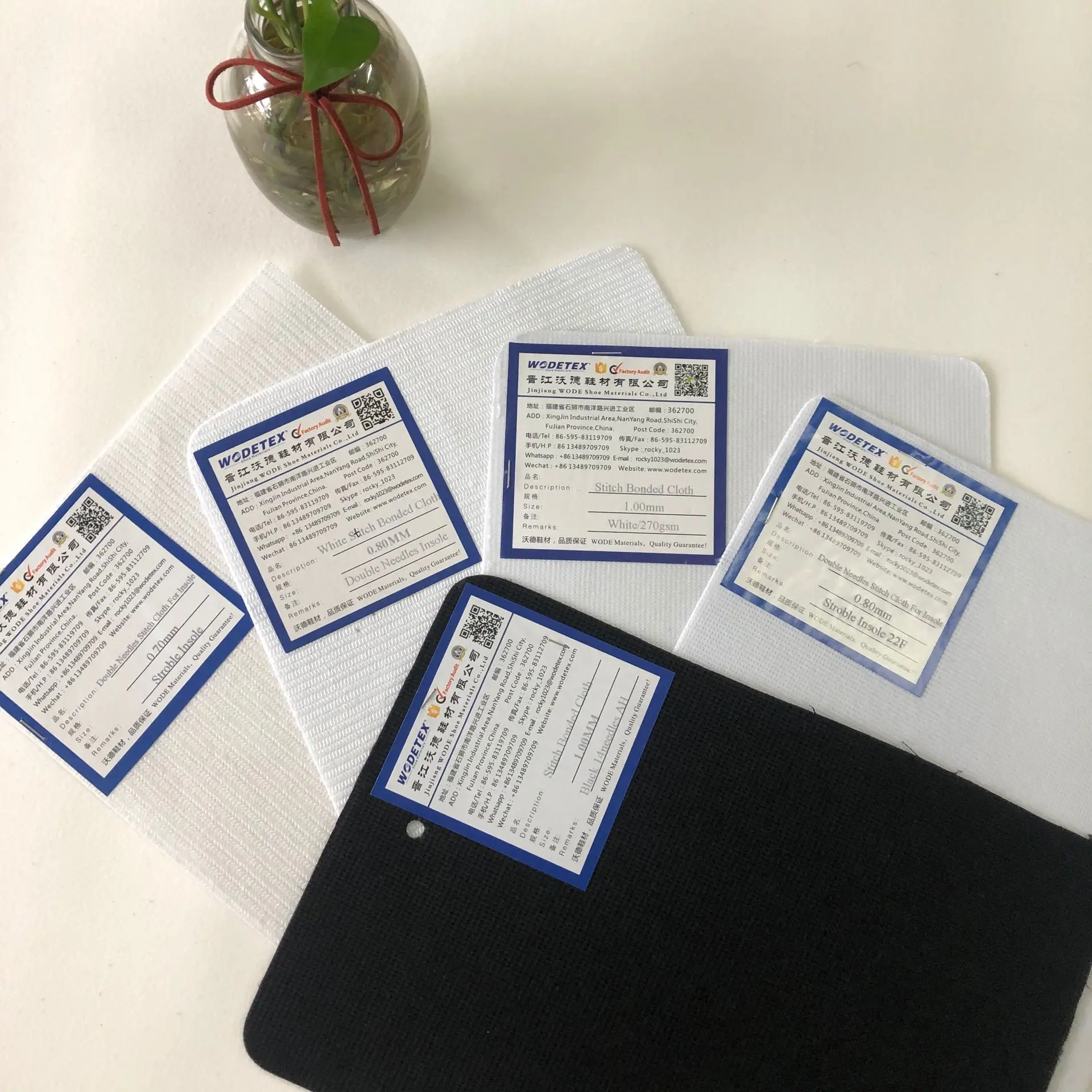 Stitch-Bonded Fabrics 14 Count Black Cloth Polyester Stitchbond Nonwoven Fabric Materials for Shoe or Bag