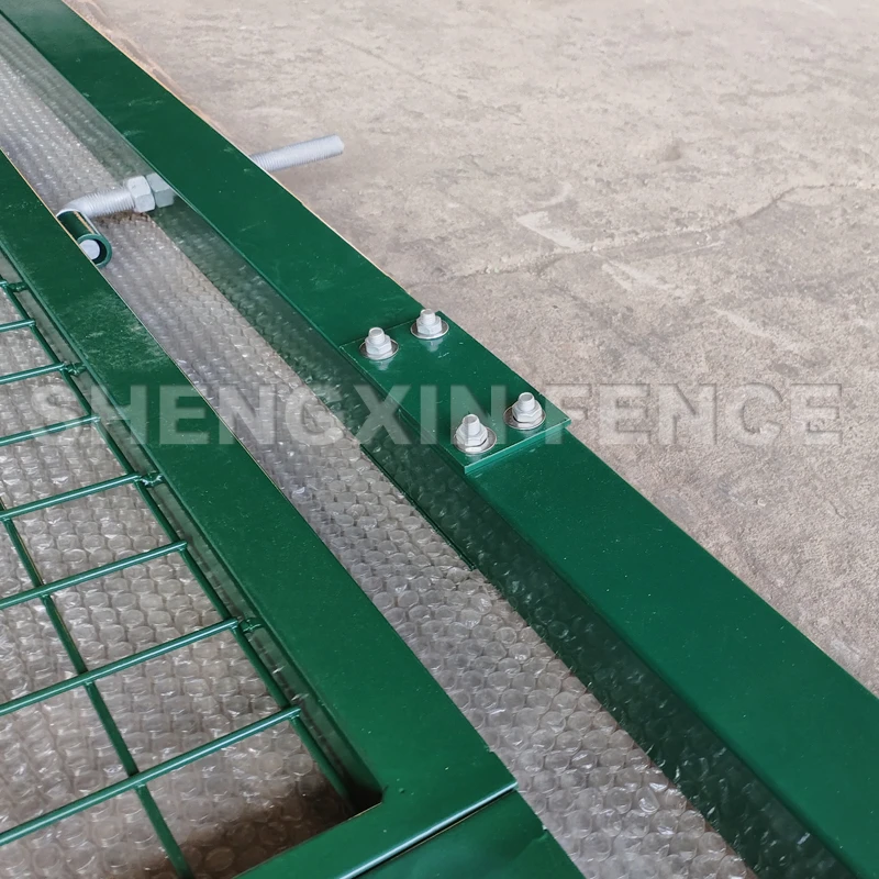 European Style Garden Gate Metal Home Entrance Gates Trailer Mesh Gate