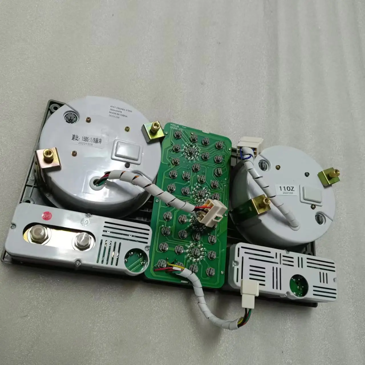 High Quality Bus Electric Appliance PC Bus Dashboard Chin Bus Dashboard For Yutong