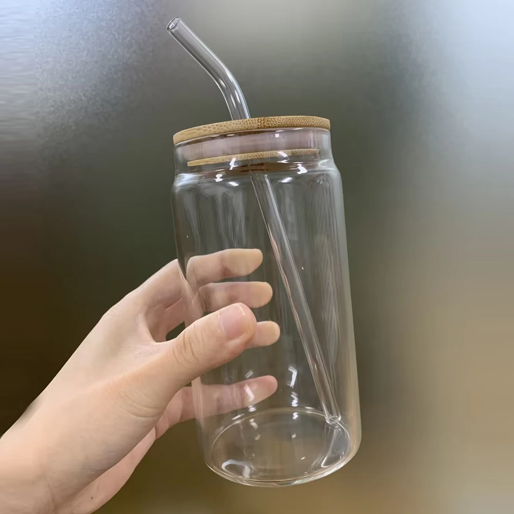 High Quality 16oz High Borosilicate Glass with Bamboo Lid and Glass Straw Eco-friendly Cup Cold Coffee Beer Cup