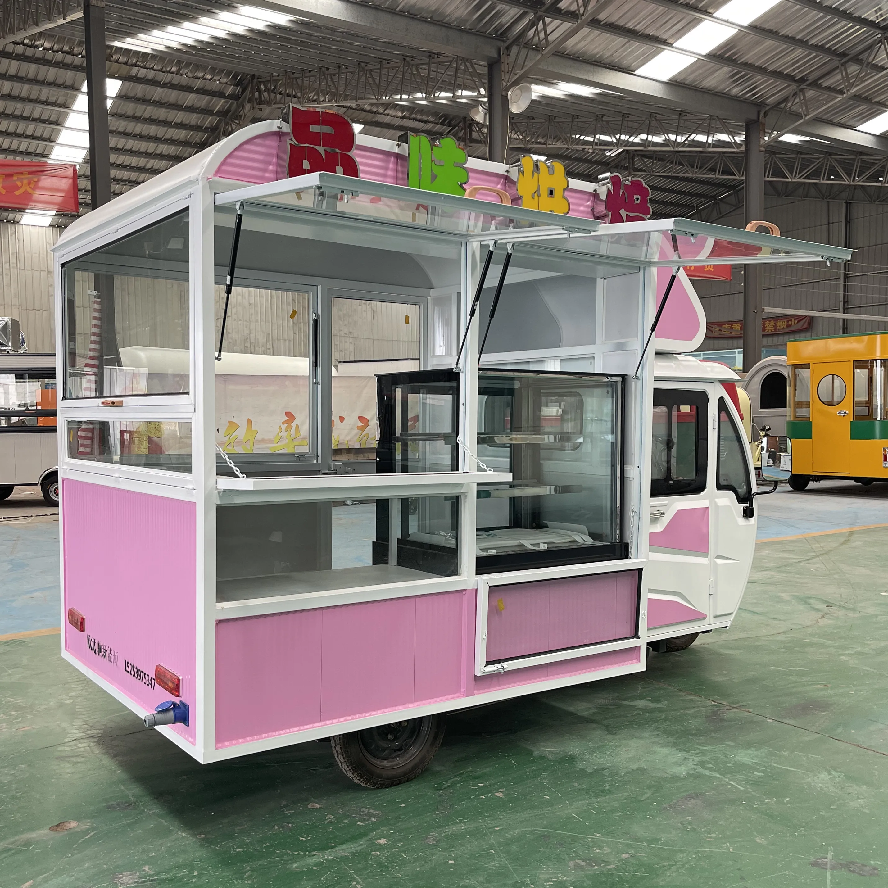 2023 hot selling factory outlet multipurpose mobile electric  fast food snack beverage drinks tricycle pedicab three-wheeler
