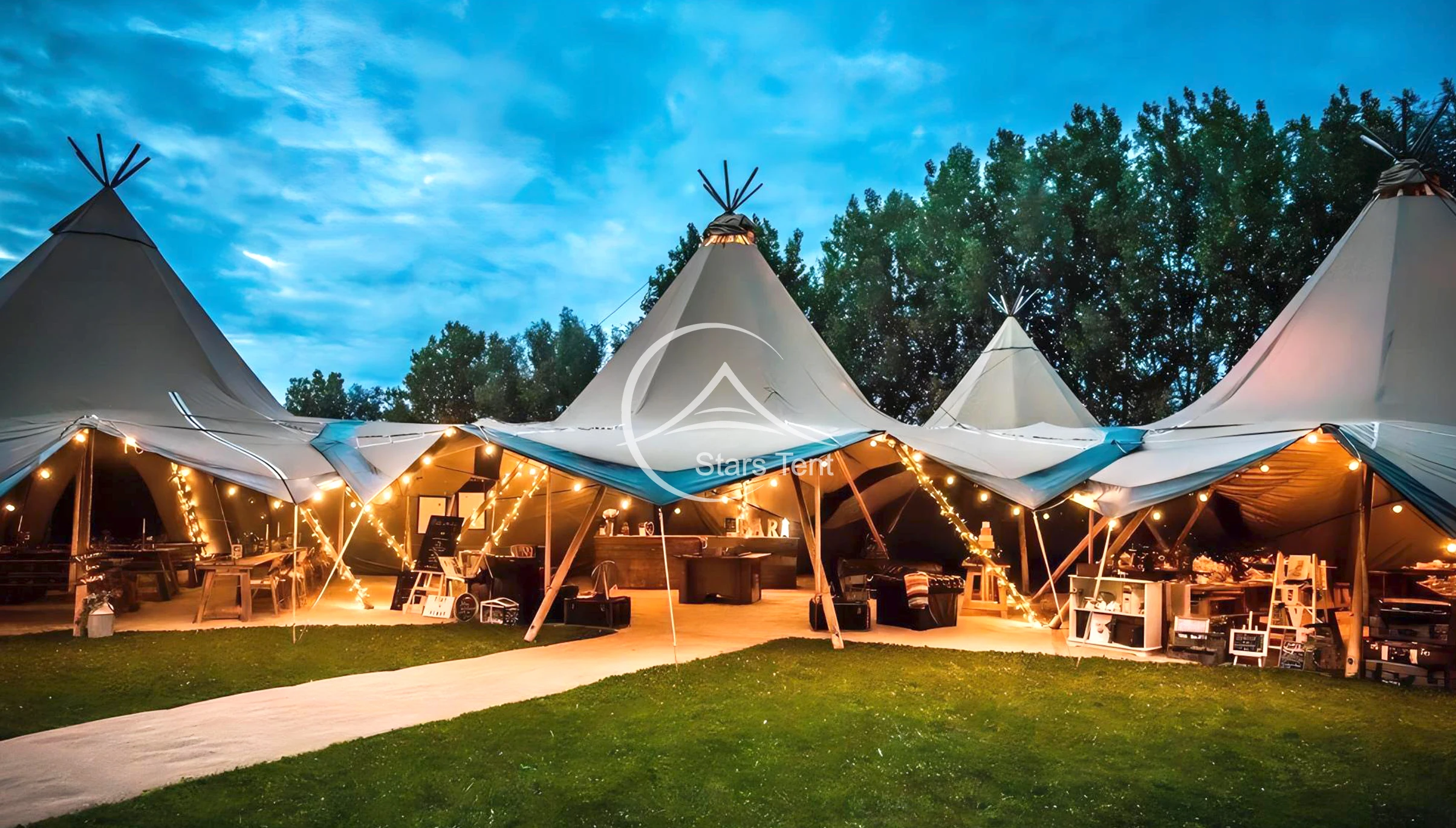 Outdoor Camping Waterproof Indian Pyramid Large Tent Party Wedding Hotel  Coffee Shop Cafe Glamping Safari Tipi Tent