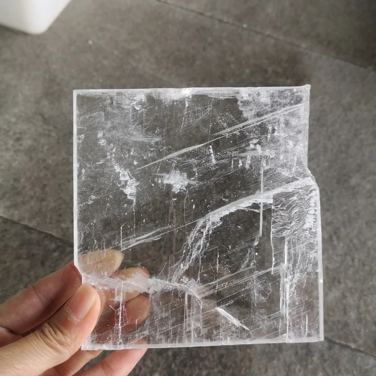 High Quality Natural Rough Selenite Stone Healing Clear Gypsum Selenite Plate