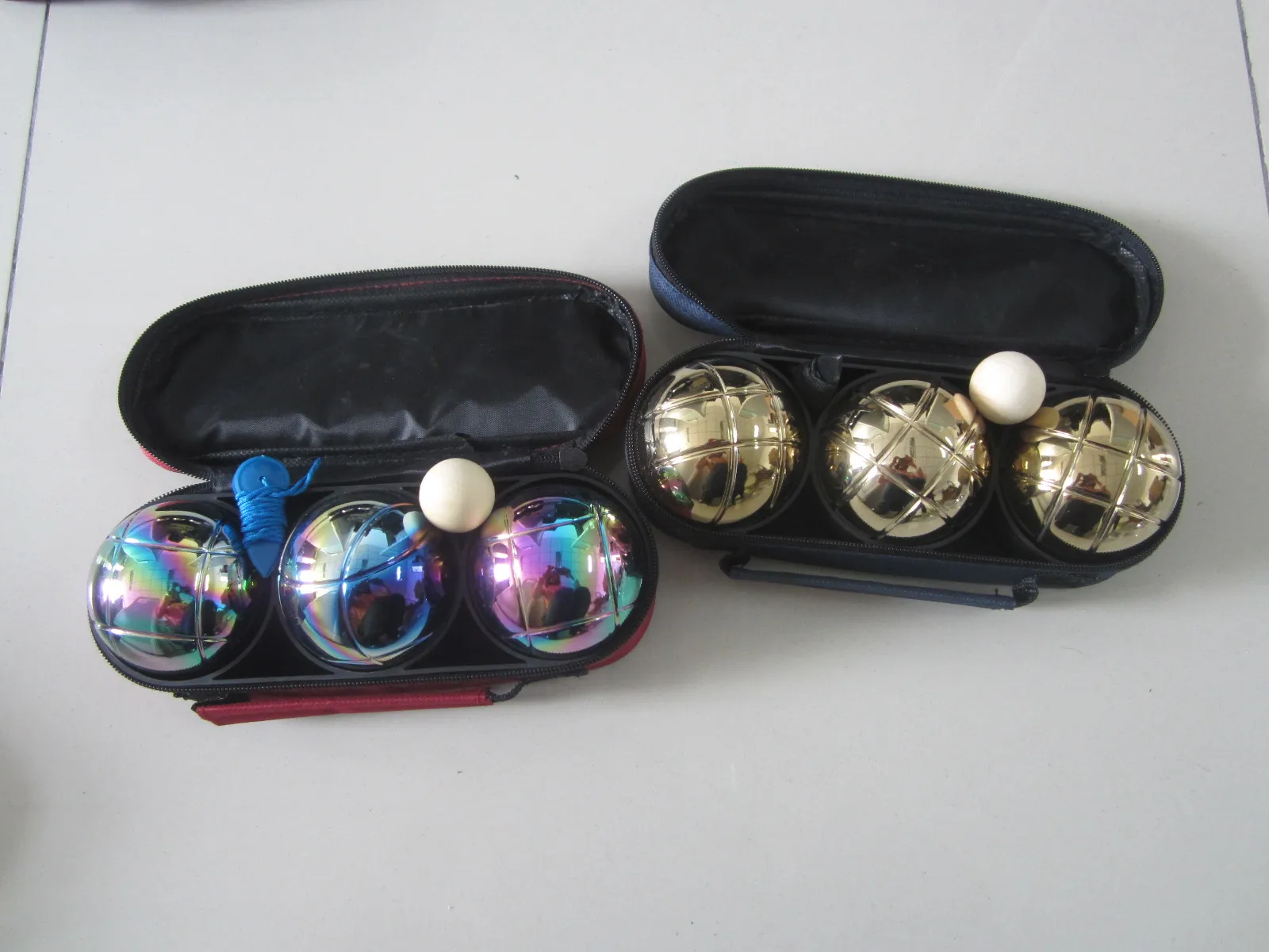  Рекламный спортивный набор шары золотого и серебряного цвета