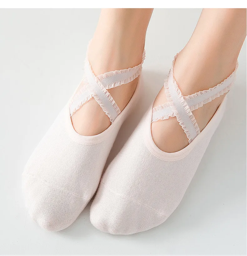 high quality women pilates socks in-stock custom design cotton girls non slip trampoline yoga dance barre ballet shoes socks