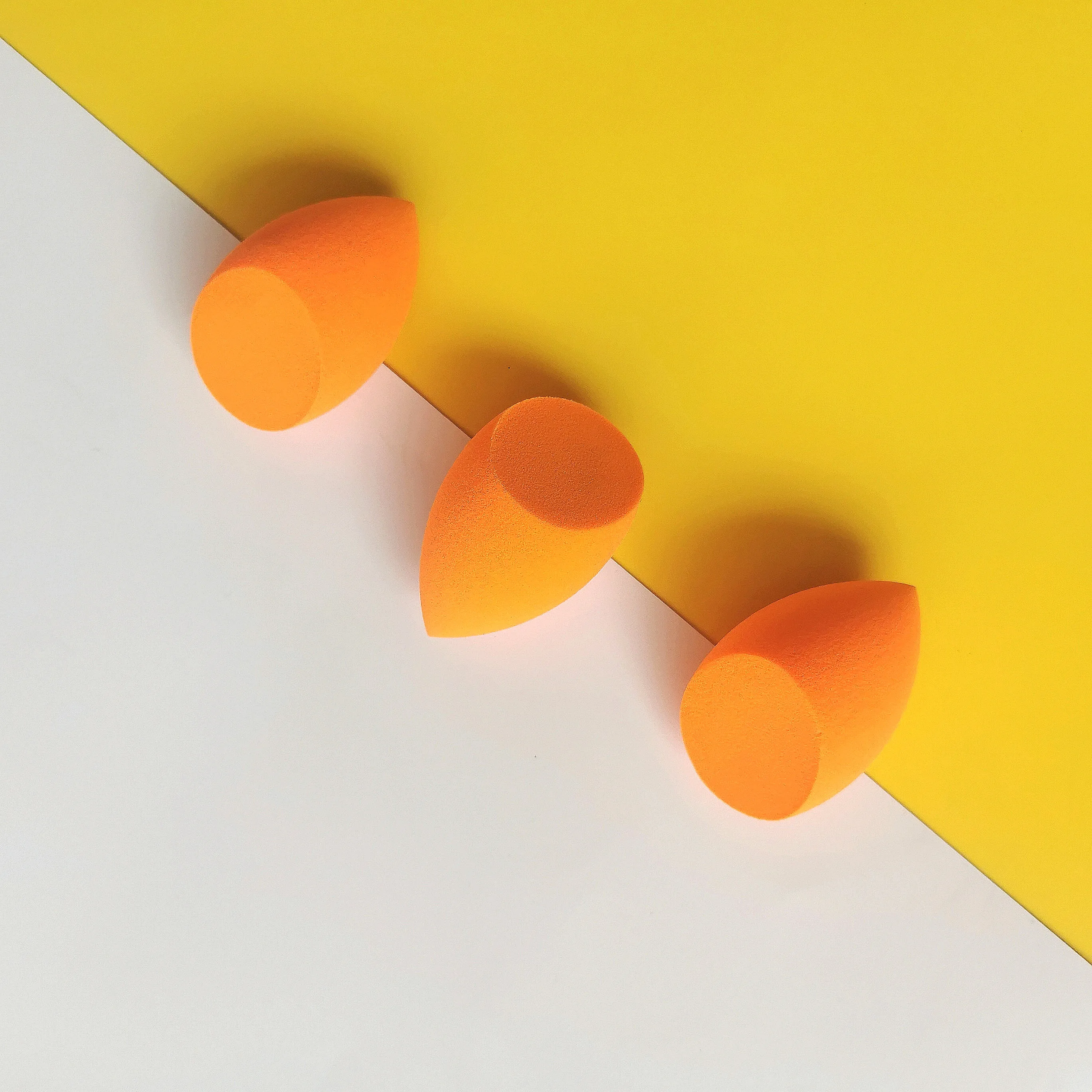 
 Как показано по телевизору, 2020 высококачественный волшебный пулевой миксер/пуховик/губка для основы под макияж, Оптовая Продажа пуховиков happy baby  