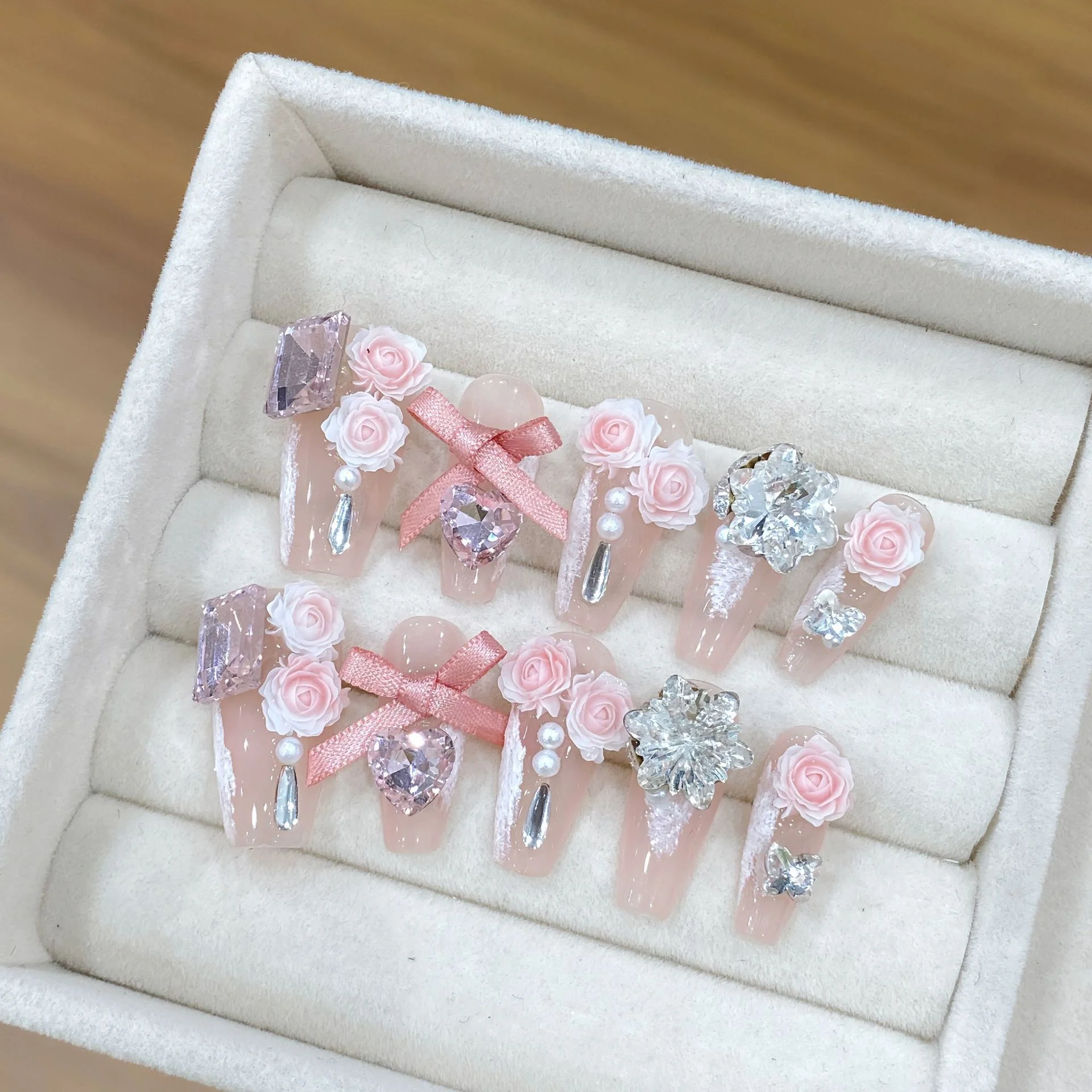 New Trend Short Beauty Full Cover Artificial Nails Tips Manicure Tools False Hand Made Press on Fake Nail