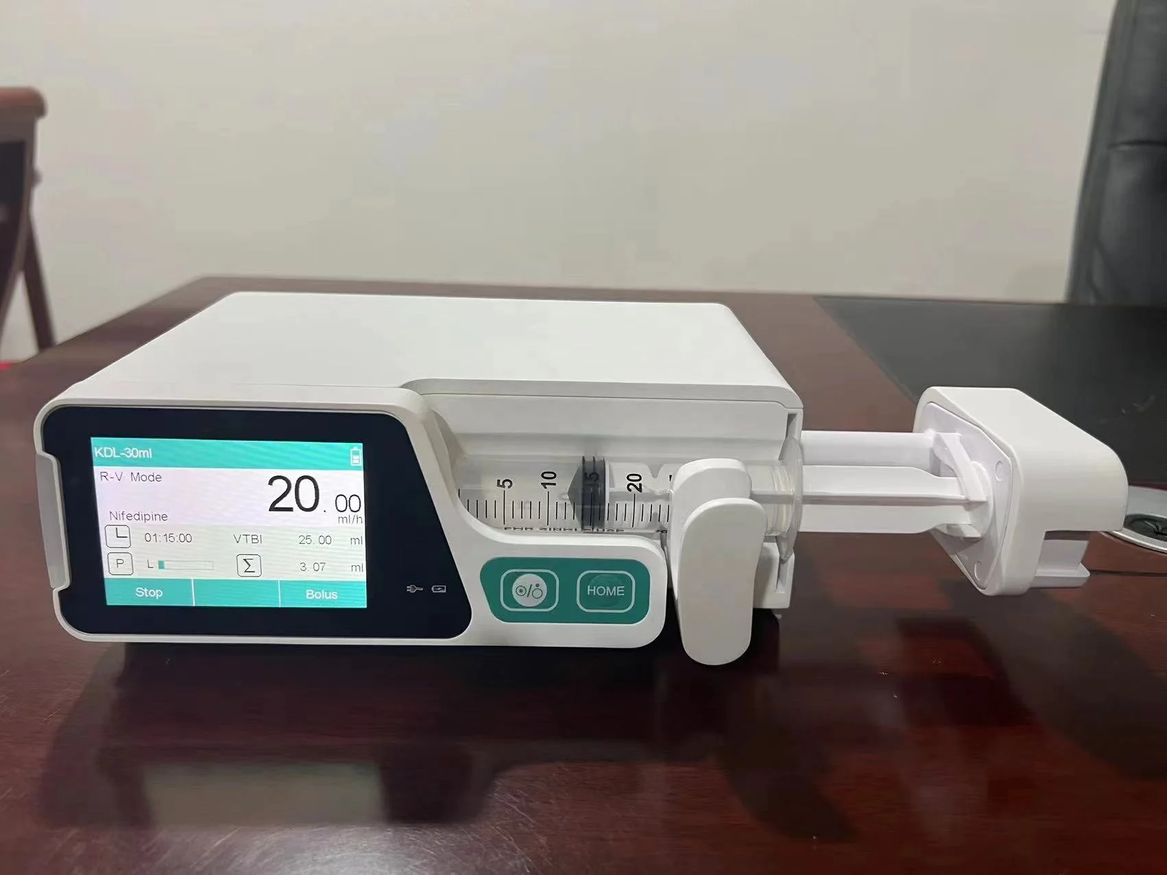 Touch Screen Syringe  Infusion Pumps Human Injection Pump syringe pump ICU use CE ISO
