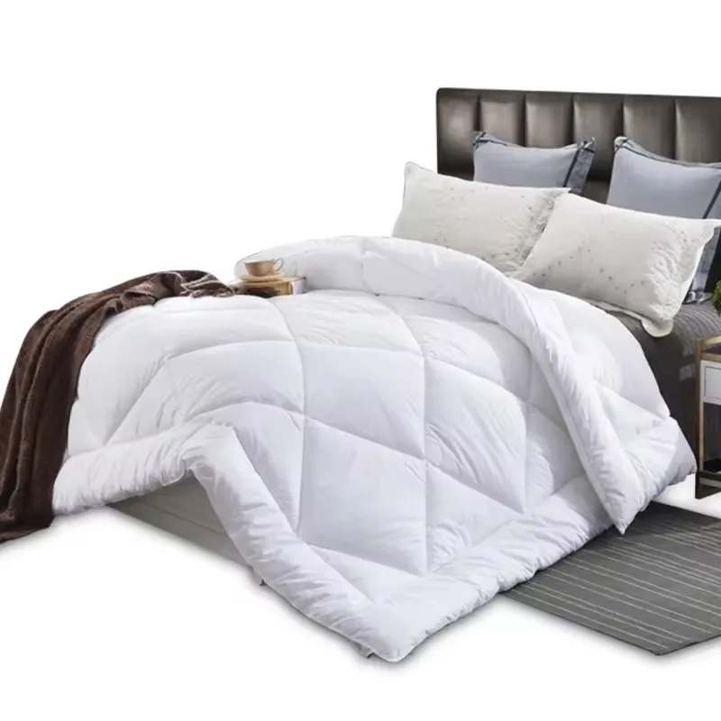 Wholesale Custom Luxury Quilted Cotton Comforter for Home Use Soft Hotel Style for Autumn & Winter Stitched Techniques