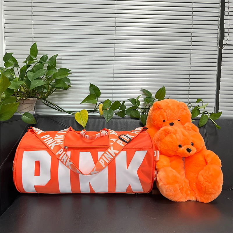 New Arrivals Plush Slippers Pink Bag Duffle Travel Set Spend The Night Weekender Gym Overnight Duffle Bag And Teddy Bear Slipper