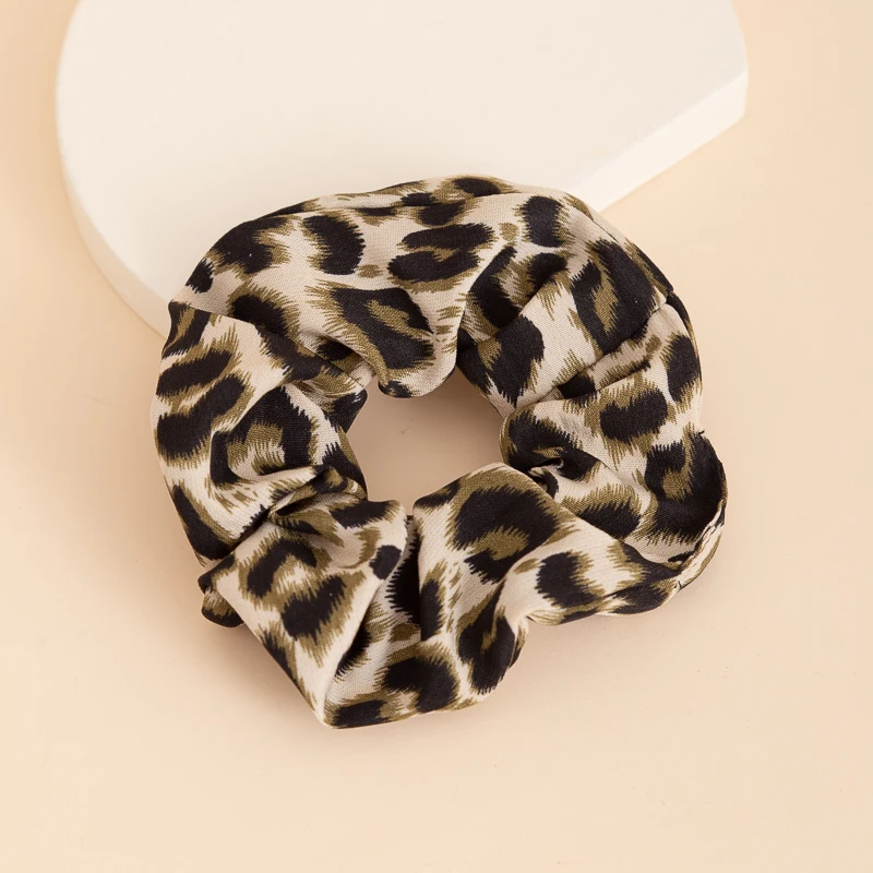 Wholesale Custom Fashion Leopard Scrunchies Printed Hair Band Ponytail Holder Elastic Hair Ties Band For Women