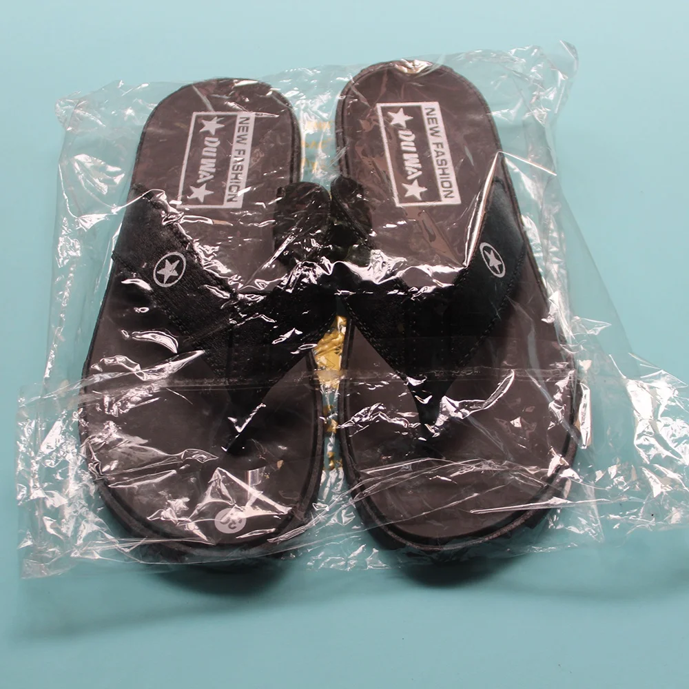 Customized Summer Beach Flip Flops for Men Soft Anti-Slippery Lighted Platform Sandals with Rubber PU PE Insoles Casual Occasion