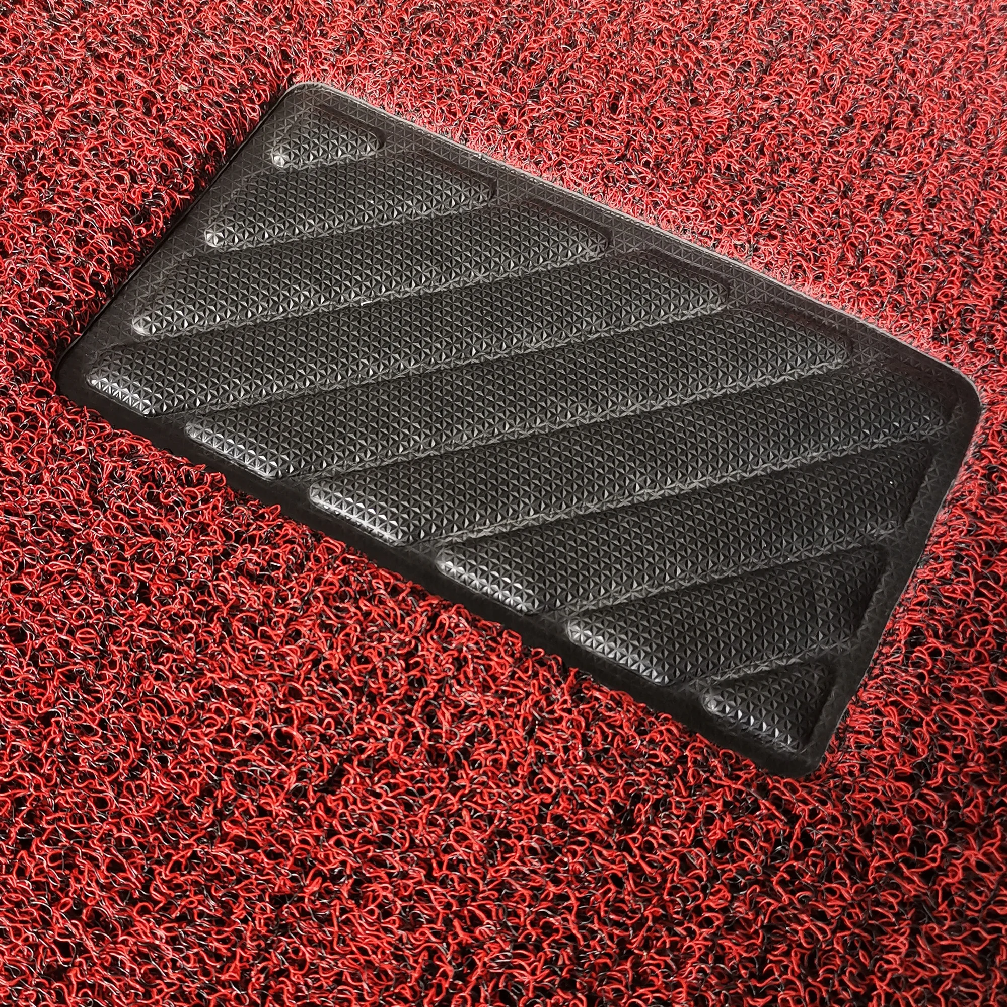 Коврики для автомобиля с ПВХ подушкой