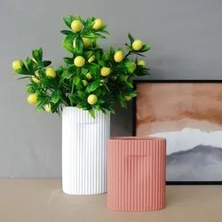 Nordic Ceramic Flower Vase Decor White Ceramic Vases Decor Custom Simple Modern Vase for Living Room Decoration Wholesale