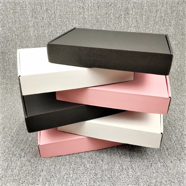Low MOQ Ready to Shop Corrugated  Paper Mailing Box Heavy Duty Kraft Paper Shipping Boxes For Online Sale