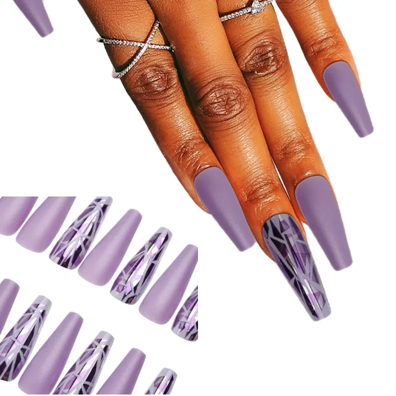 Искусственные ногти фиолетового цвета и лазерного дизайна, набор для маникюра в салоне
