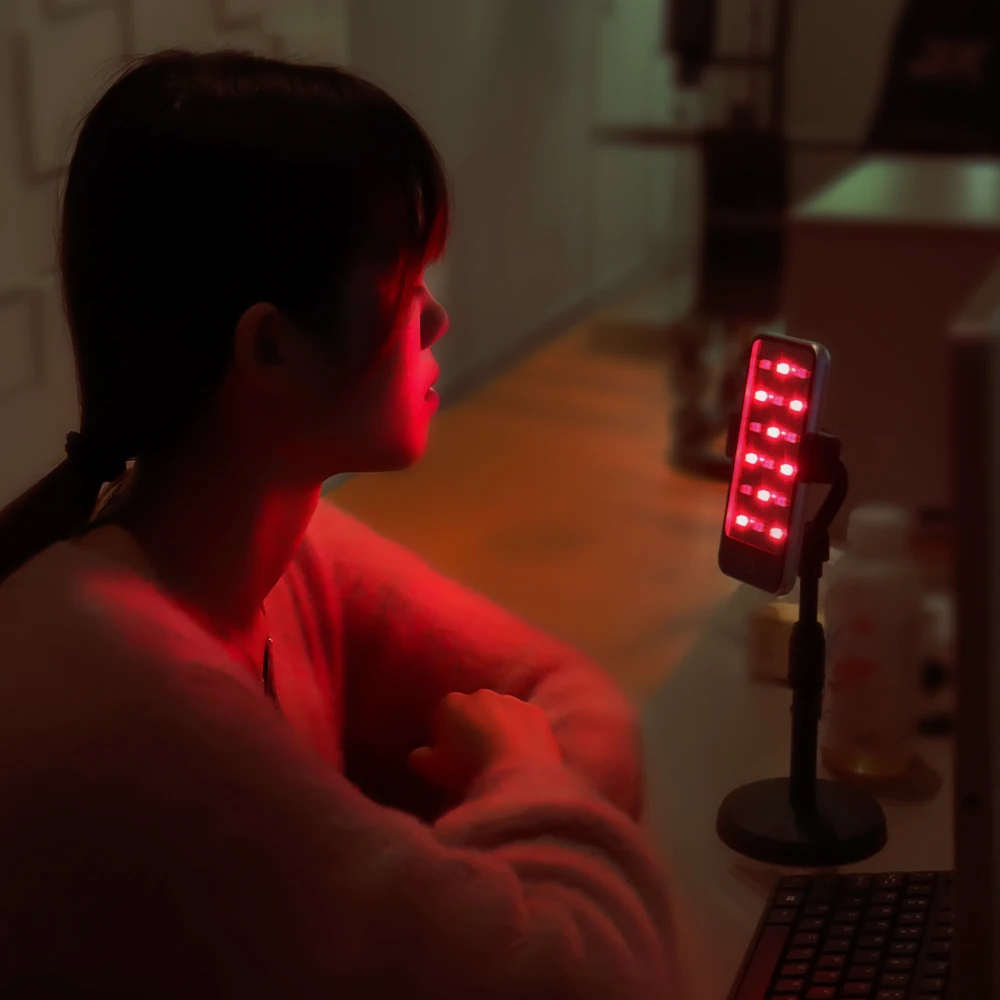 LIYA Mini Portable Hand Held Infrared Light Therapy Touch Key and Timer Red Light Therapy Lamp for Skin Beauty