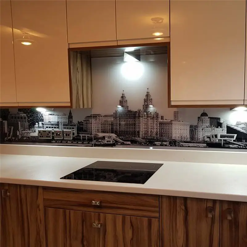 Customized Size,Colors And Patterns HD Splashback Glass Art Painting Decorative Glass