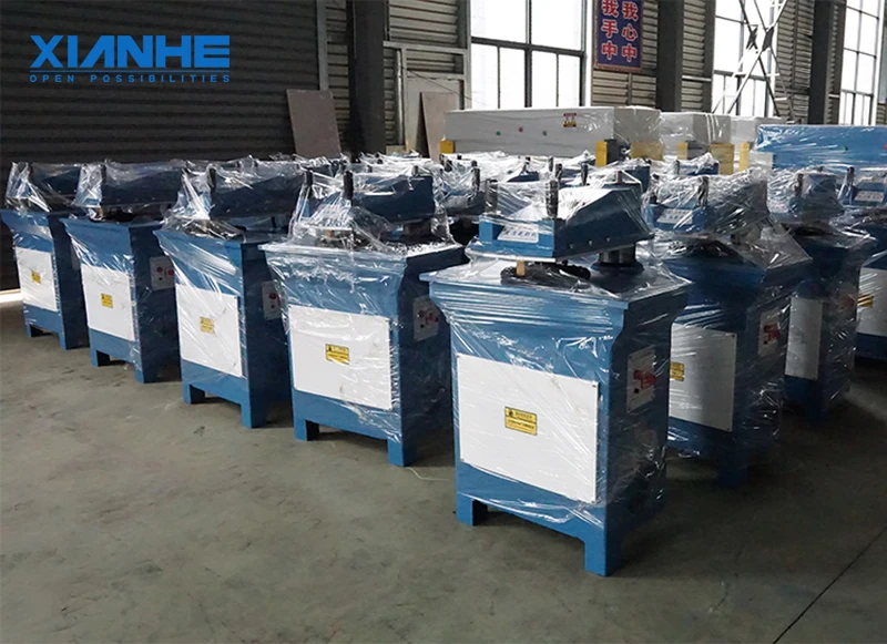 Swing arm die cutting press machine to cut shoe sole