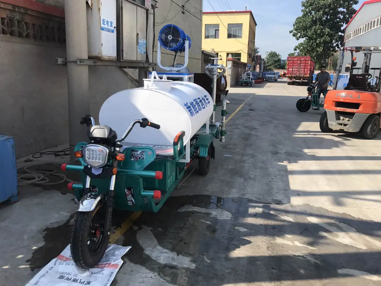 Factory Recommend High Performance three-wheel fog cannon sprinkler dust removal multifunctional