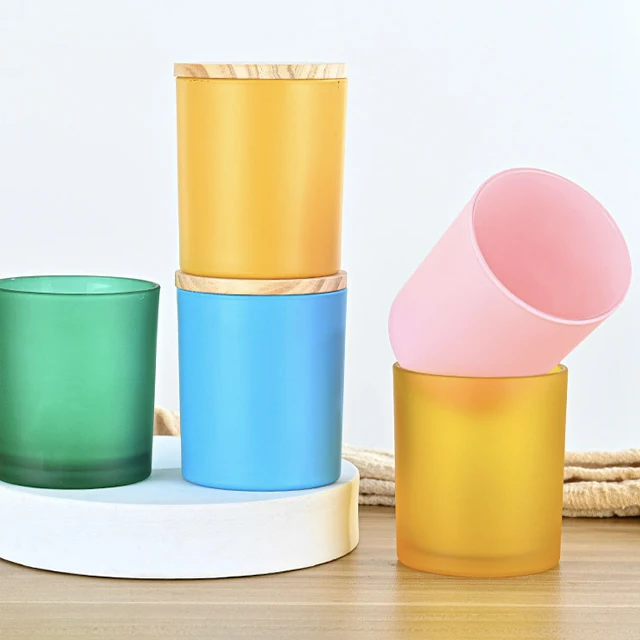 Wholesale Colorful Frosted Glass Candle Jars With Bamboo Lid For Home Direction And Gift