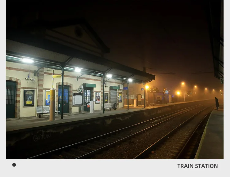 Safe and reliable high bright outside solar power flood lamps waterproof remote control 30w 60w wall solar led light with timer