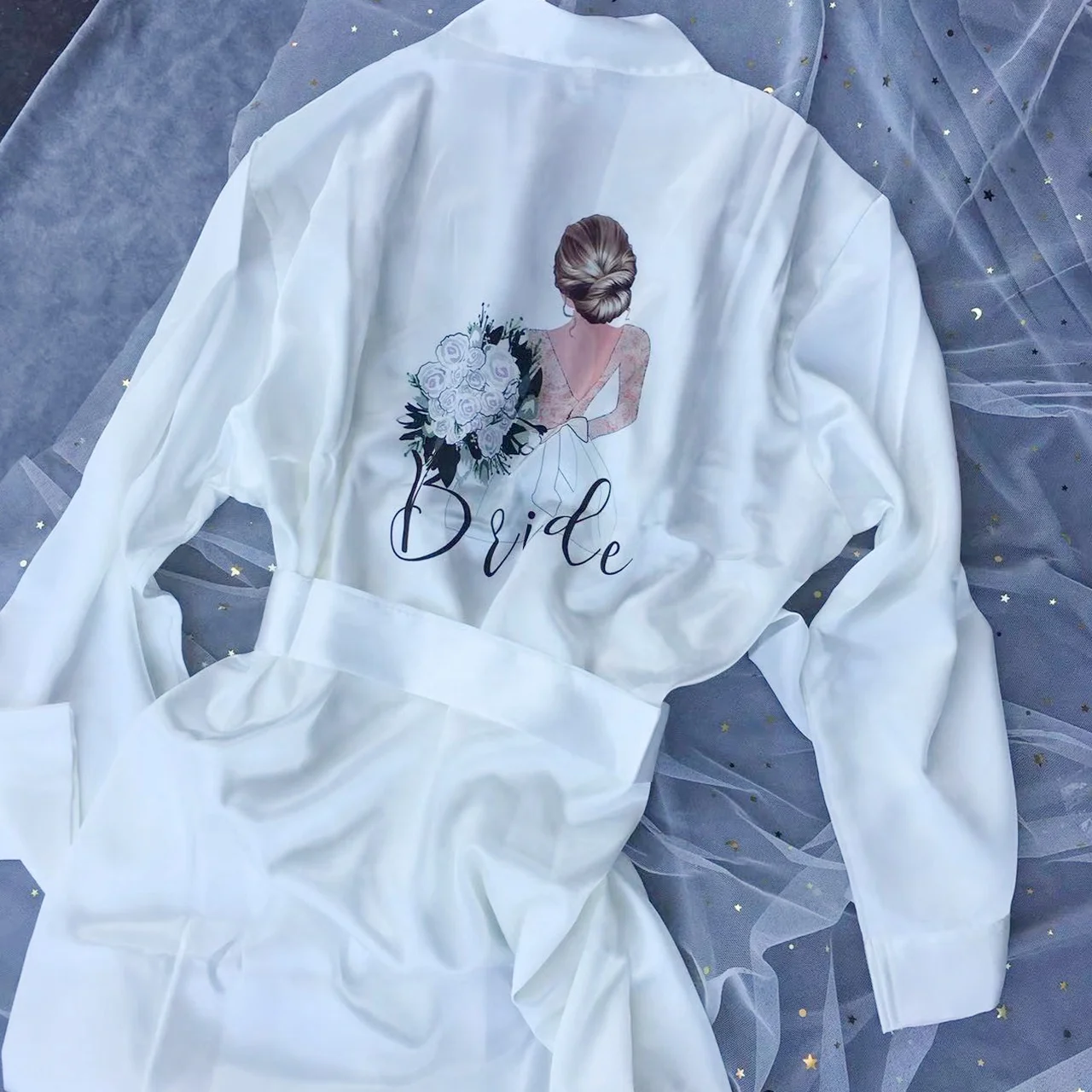 Wholesale Satin Bride and Bridesmaid Silk Robe Wedding Designer Bathrobe Short Robe with Printing Photos