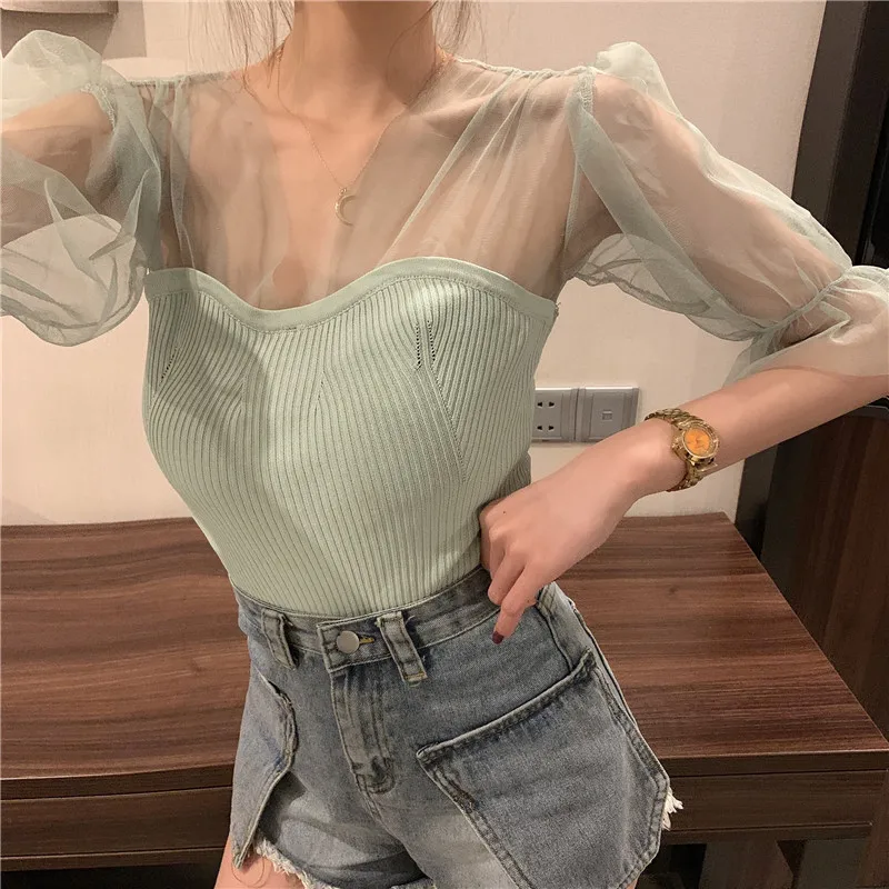 
Sexy V-Neck Puff Sleeve Shirts For Women Crop Tops Mature Ladies Clothing Casual Summer Mesh Stitching Shift Blouse 