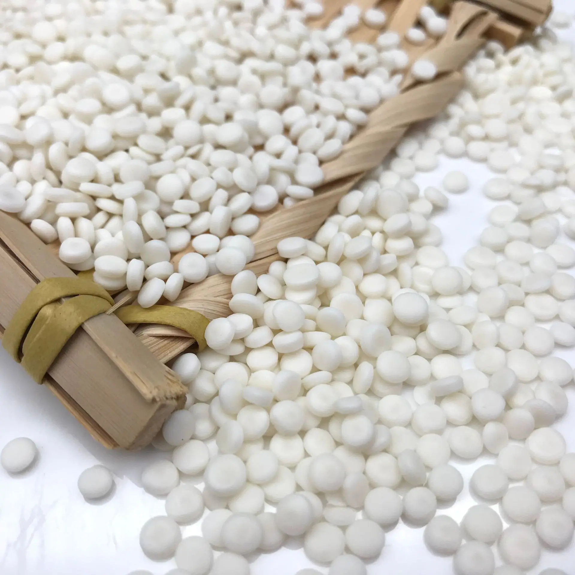 Top factory offer high purity sodium dichloroisocyanurate dihydrate for water treatment purposes cas:2893-78-9
