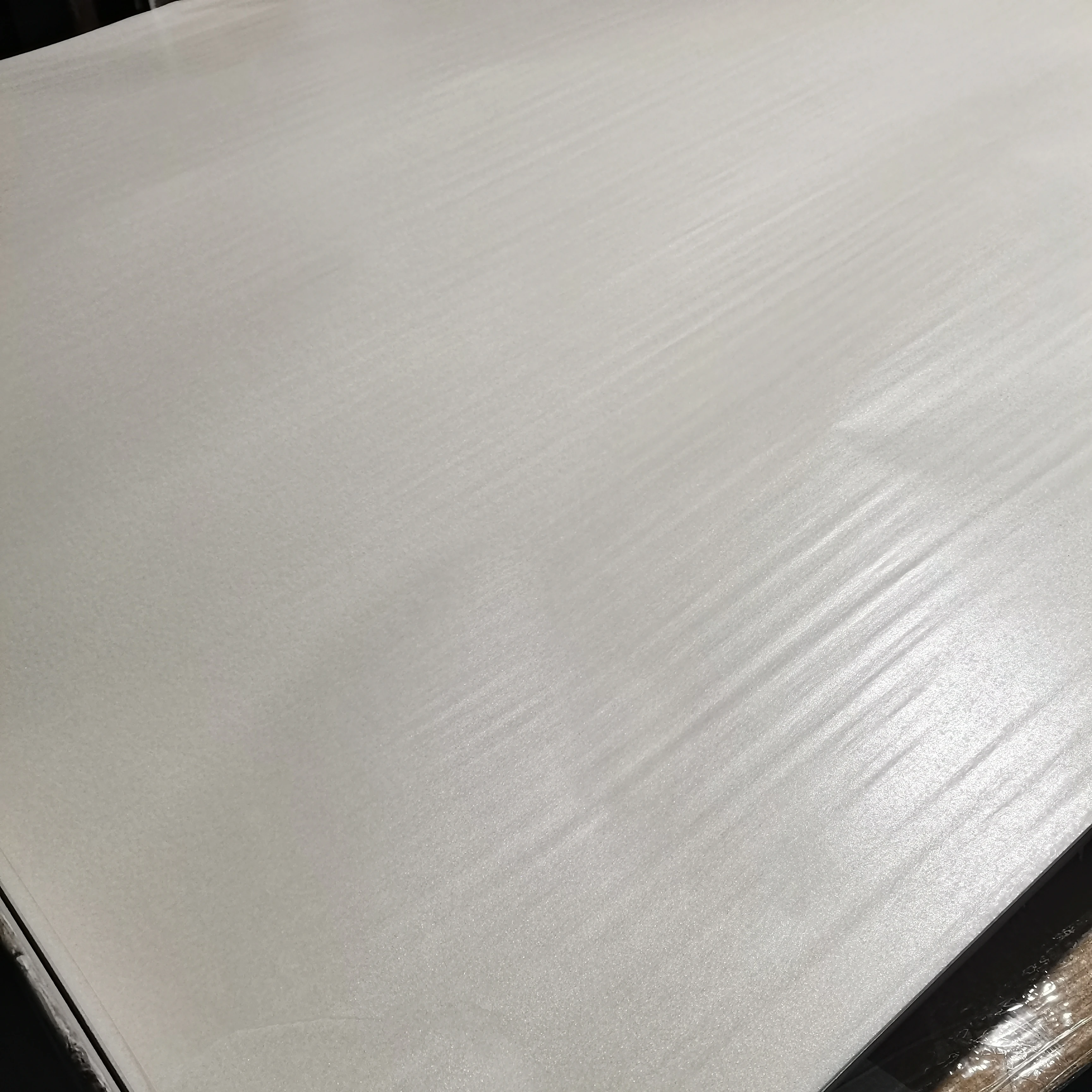 Raw Materials Wear-resistant Paper Overlay for Laminate Flooring