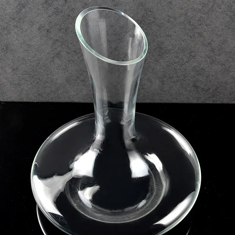 1600ml Lead-Free Glass Wine Decanter Hand Blown Crystal Glass Red Wine Carafe Wine Aerator