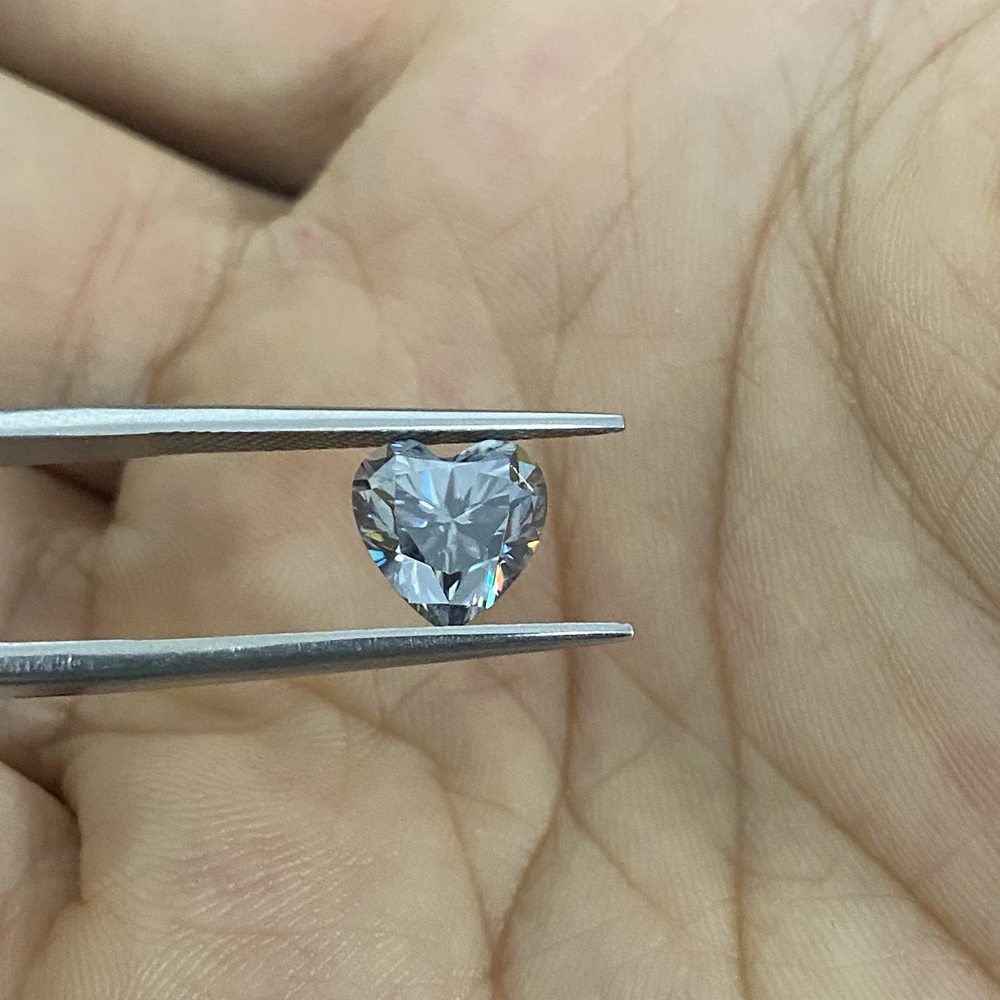 
Romantic Heart Shape Gray Color Lab Grown Moissanite Diamond Wedding Ring Gemstones with GRA Certificate 
