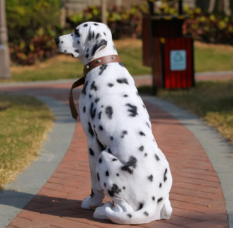 Arts and crafts resin spotty dog animal lively figurines home decoration sculptures souvenir collectible figures