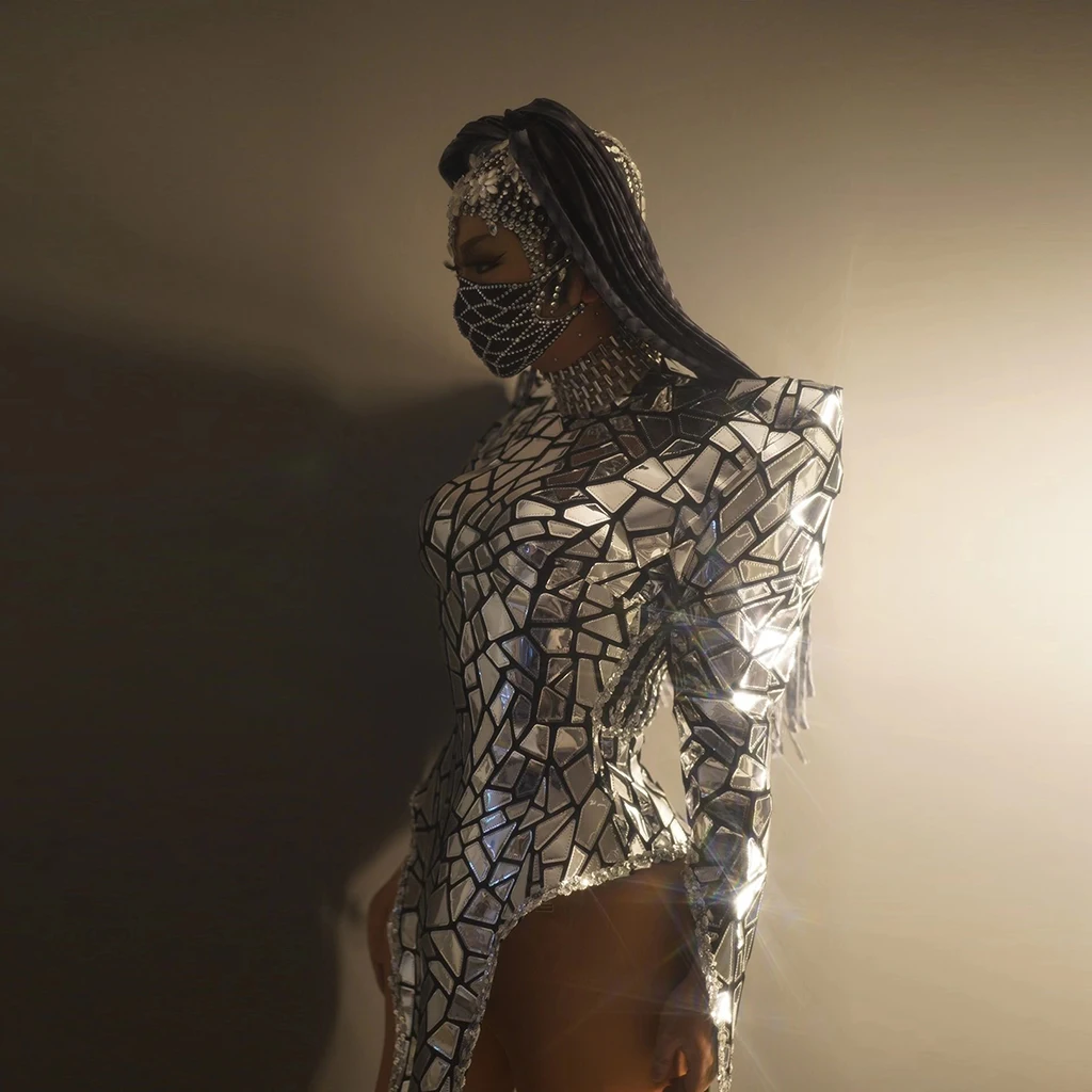 Блестящее блестящее платье с высоким разрезом соблазнительное женское для танцев певицы выступления сцены светоотражающий костюм длинное клубной вечеринки выпускного вечера