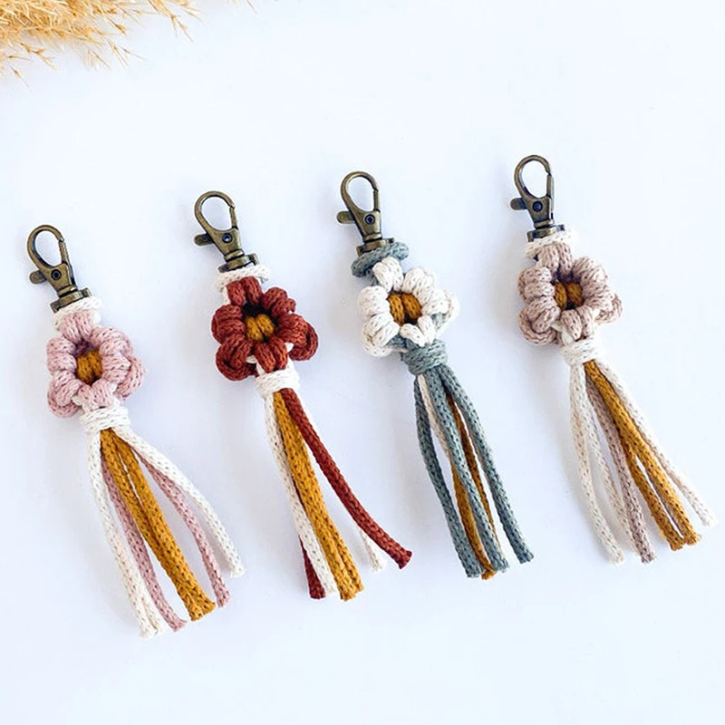 Woven Macrame Boho Bohemian Daisy Flower Tassels Keychain Handmade Crochet Flower Key Chains Handbag Fashion Pendants & Charms