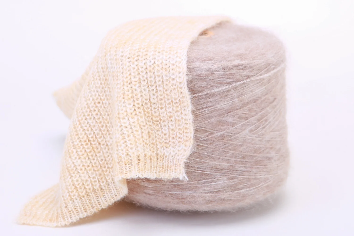 Soft Best Price 70% Acrylic 30% Recycled Polyester Blended Knitting Yarn For Sweater