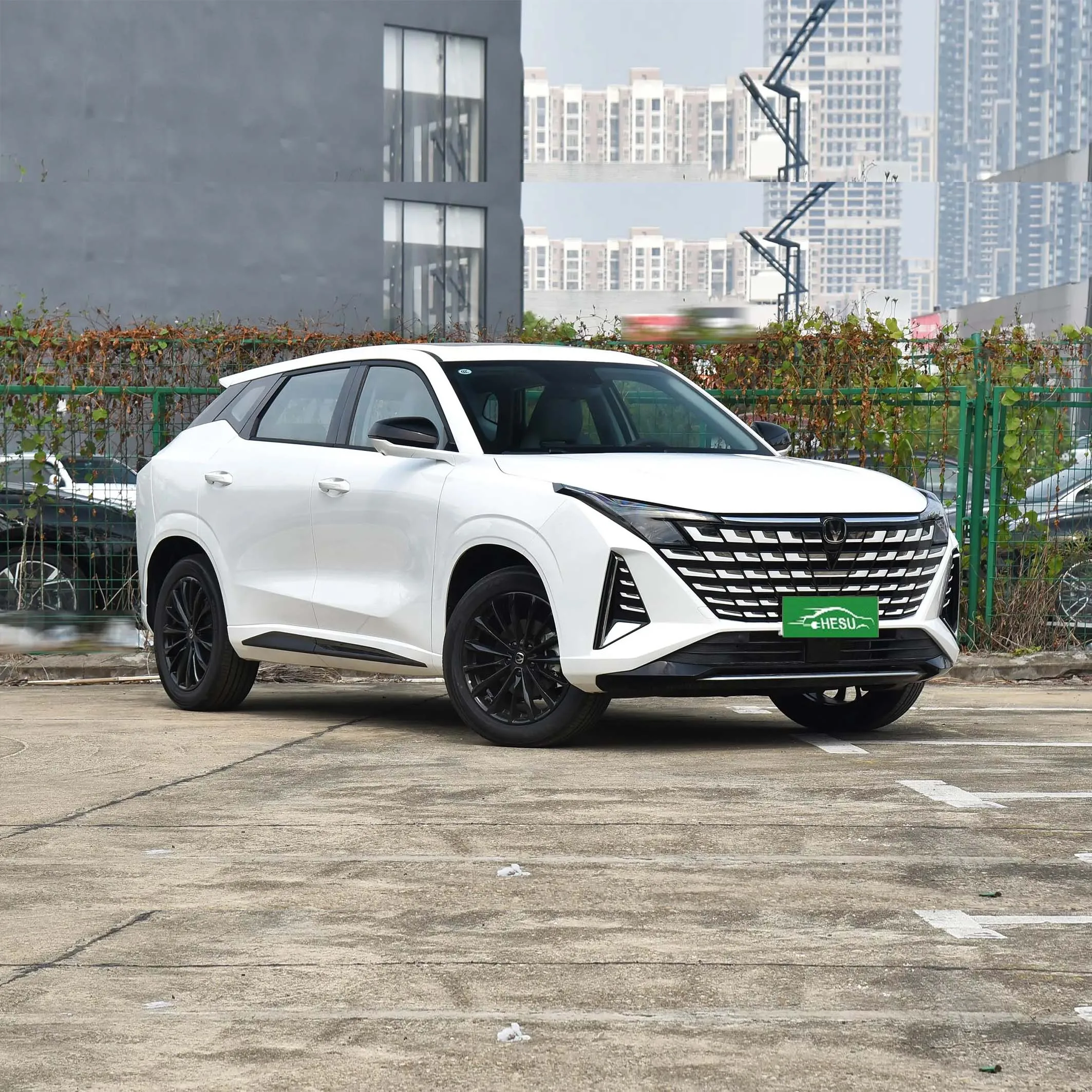 Hot Changan Uni-z Plug Hybrid Power E-Cvt Continuously Variable Transmission Petrol Cars Used New 2024 Classic Car Petrol uniz