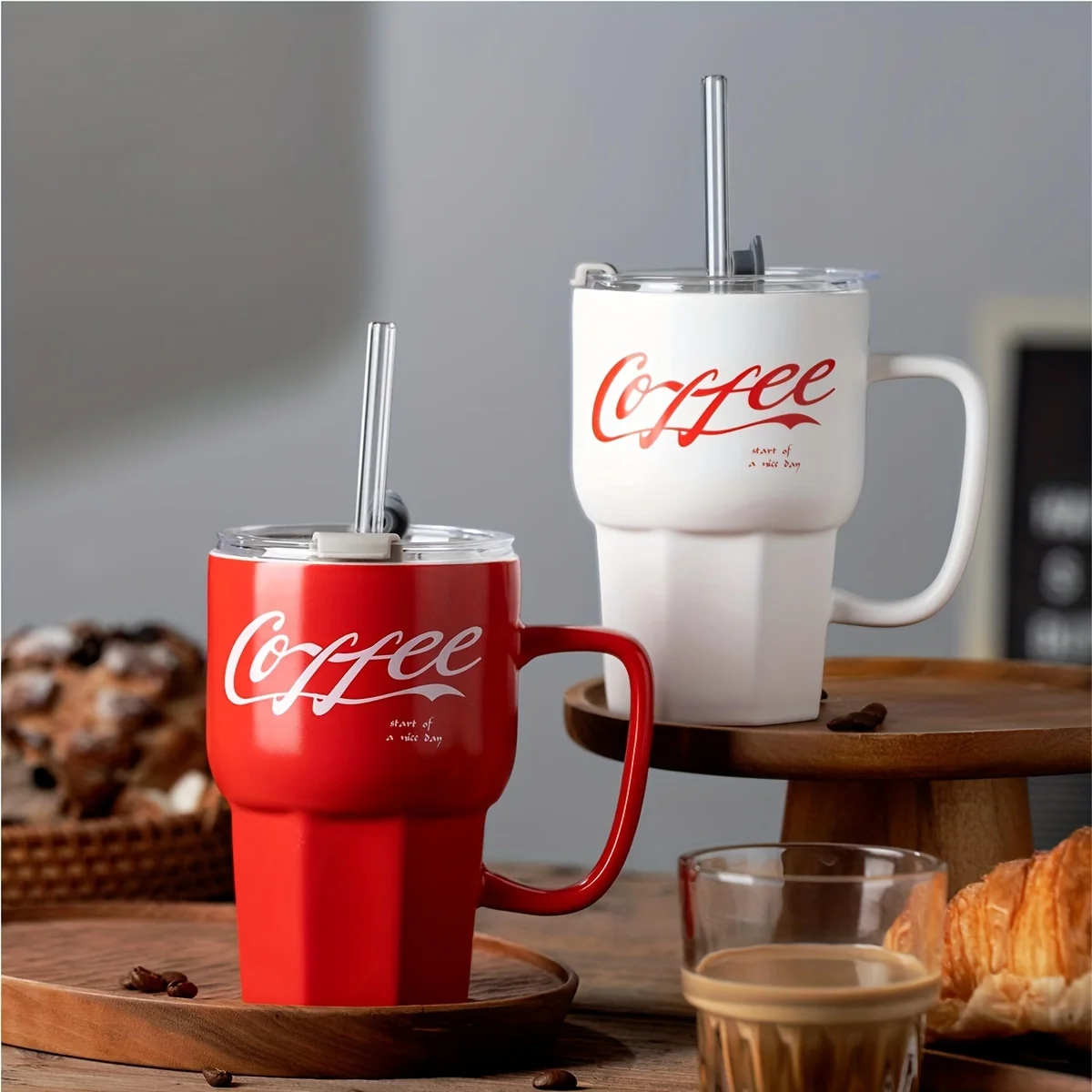 Custom Logo 16 OZ Ceramic Coffee Mug High Quality  Commercial Coffe Mug With handle and Lid