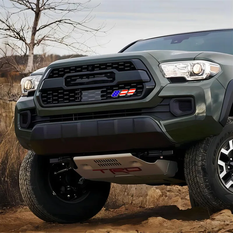 TRD off-road 4x4 highlander 4runner tundra rav4 landcruiser tri-color flag car accessories front grille decoration badge