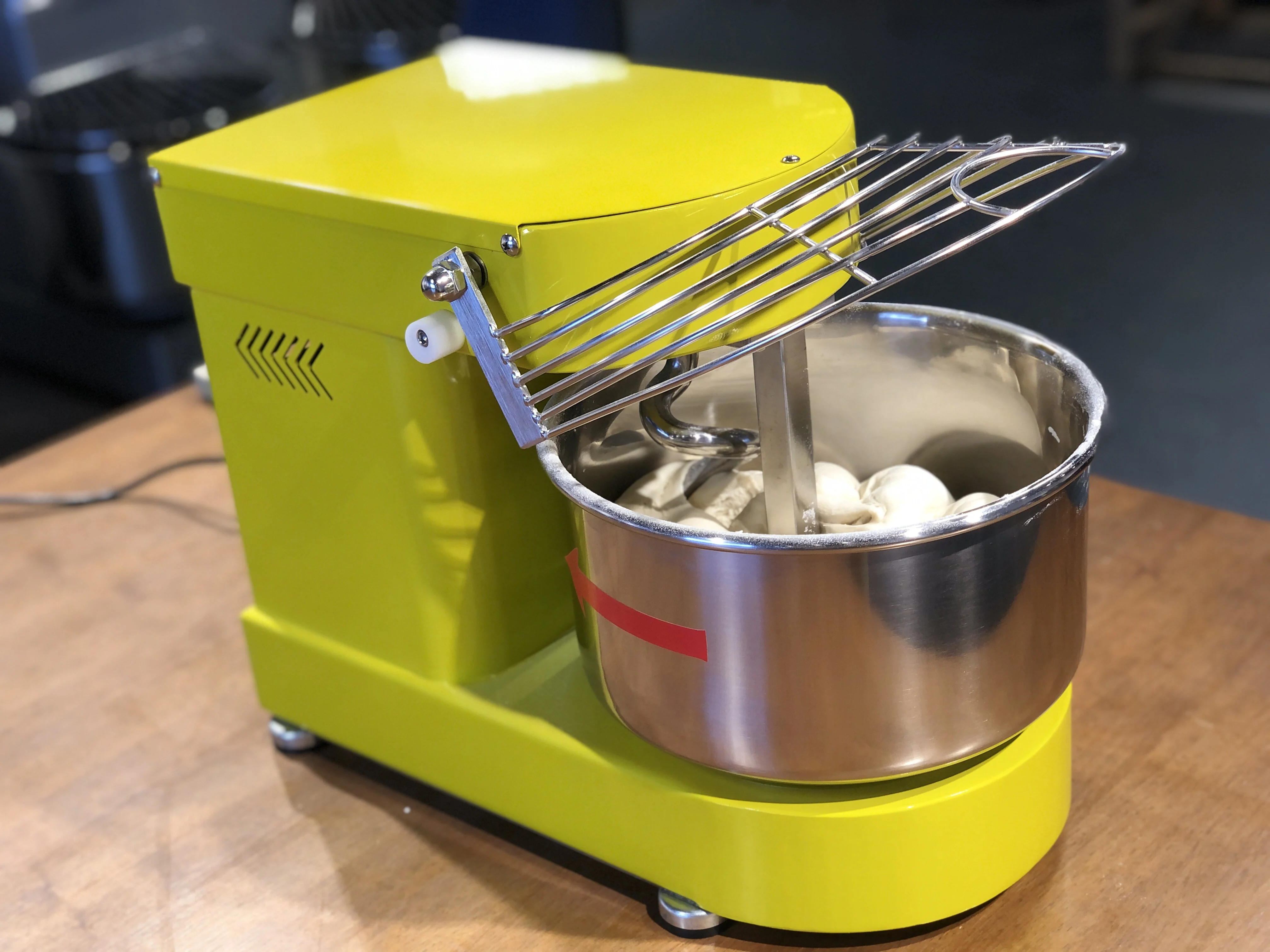 7L dough mixer (2)