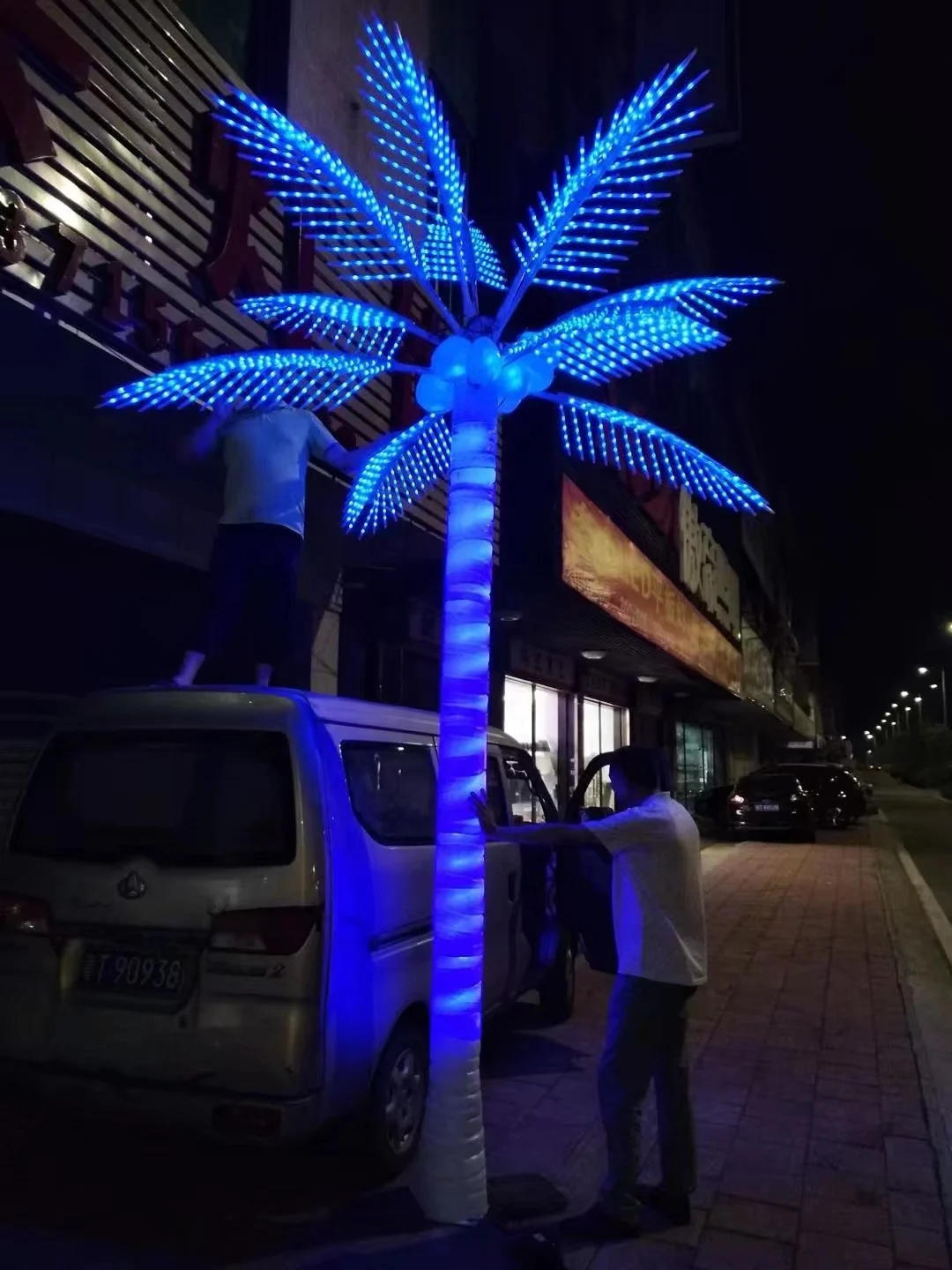 new beauty products 2022 solar powered flowers garden stake light large palm tree neon light led lights for tree