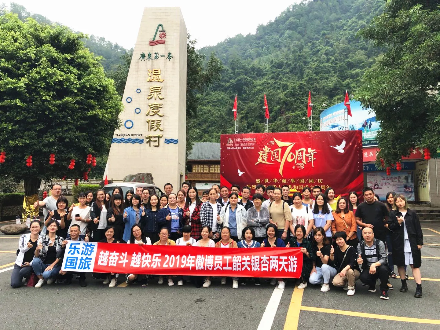 Бесплатные образцы, блестящее гелевое верхнее покрытие без очистки оптом 1 кг