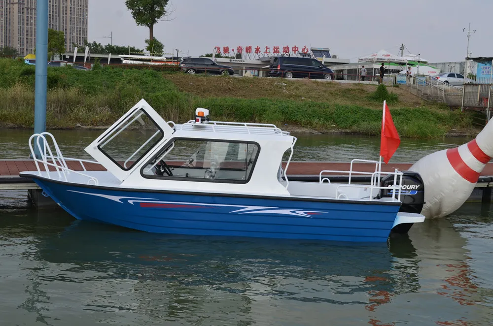 China Hot Sale 530 Half Cabin 7 Person Fishing Boat 5.3m Customized Aluminium Fishing Boat Full-welded Aluminium Boat