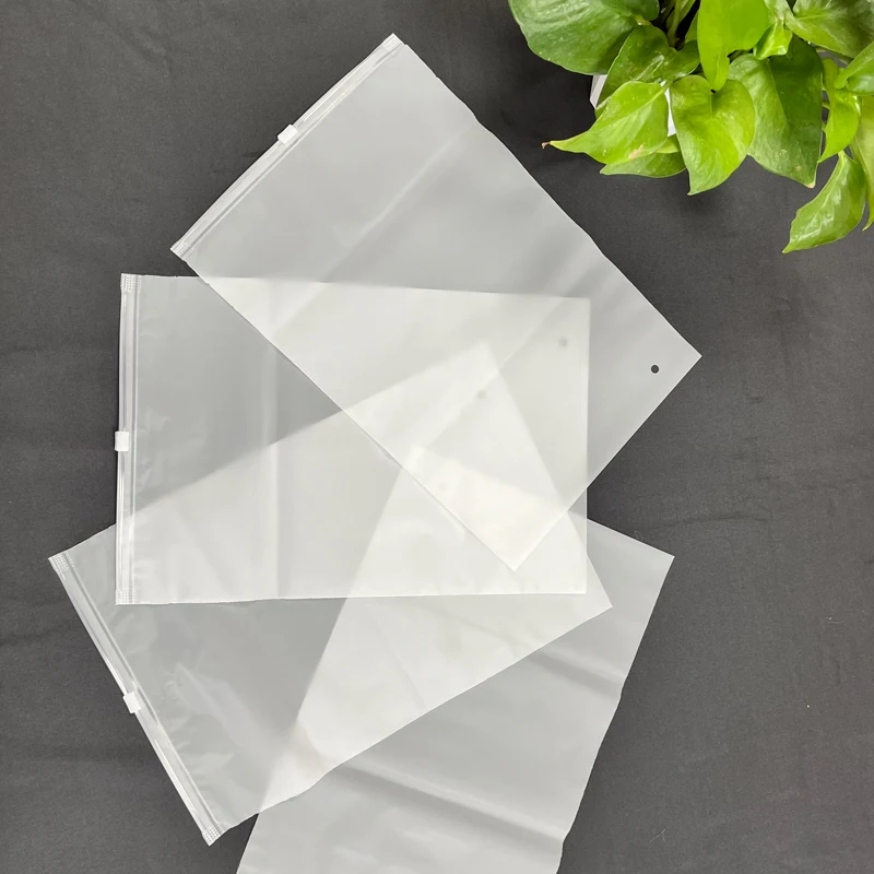 Custom Logo Printed Reusable Packaging Plastic Frosted Zip Lock Zipper Pouch Ziplock Bag Storage Organizer For Clothing