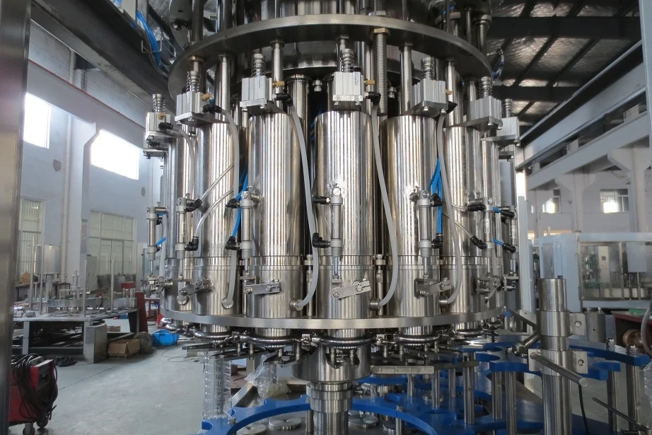 Automatic and packing plastic bottle essential palm cooking vegetable olive edible oil filling machine